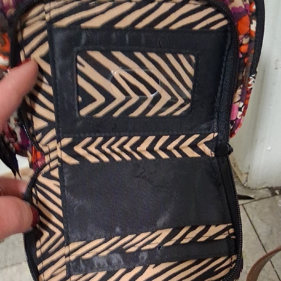 Vera Bradley Multicolor Floral Crossbody Bag - Picture 3 of 9